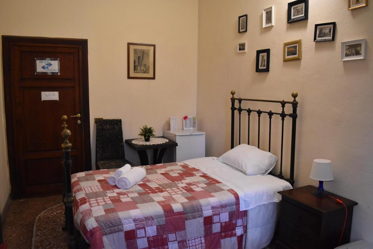 Relais Lorebian Hotel Pisa Exterior photo